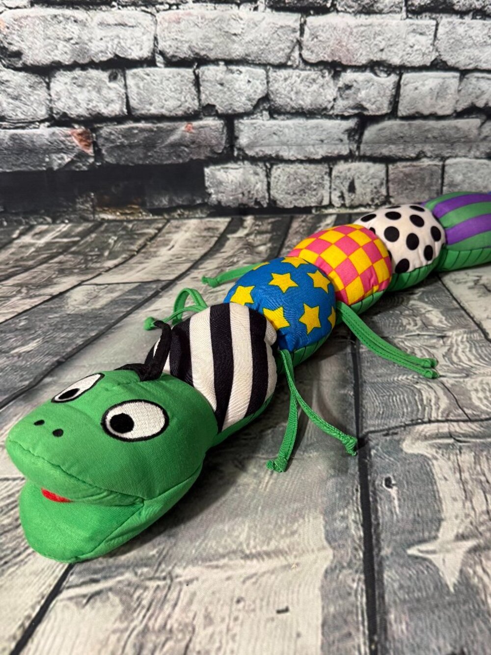 Vintage Lamaze Baby Worm 26" Caterpillar Rattle and Squeak Sensory Toy (PL-15)